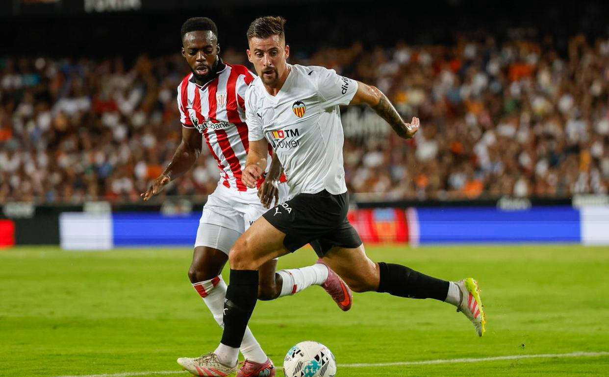 PG中国官网-瓦伦西亚主场失利，遭遇联赛连败