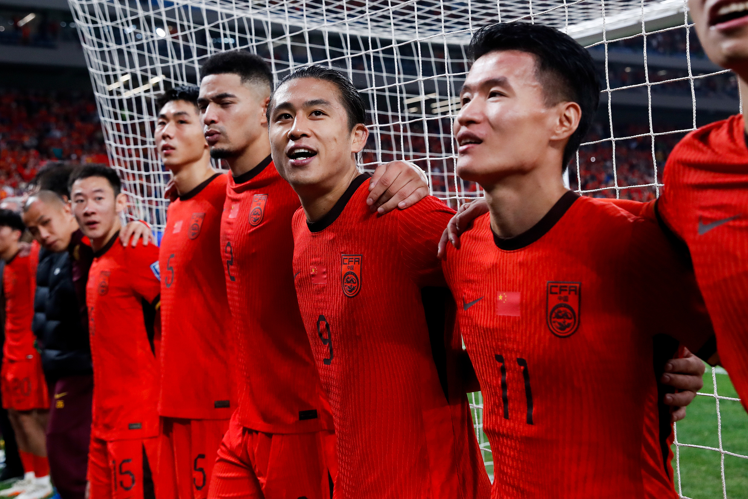 一支中国俱乐部足球队大比分胜出的简单介绍