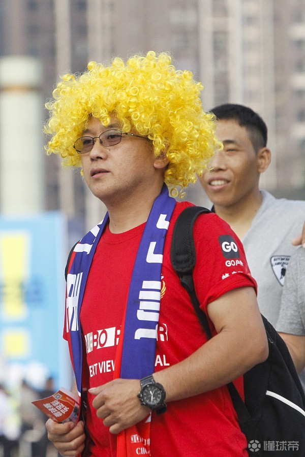 特鲁瓦VS洛里昂比赛预计将吸引数万球迷到场观战的简单介绍 特鲁瓦VS洛里昂比赛预计将吸引数万球迷到场观战的简单介绍