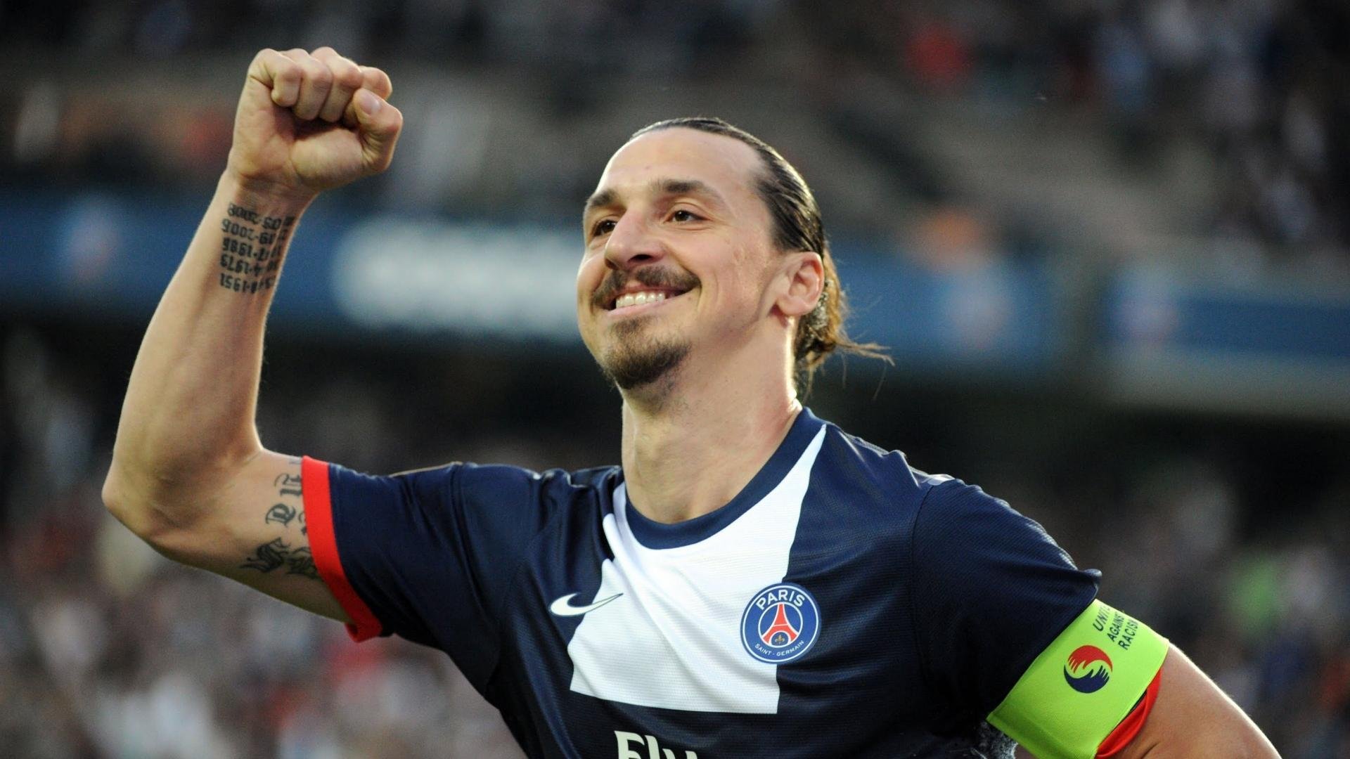 跨界传奇,从山西到英超,关键战中的拉文时刻