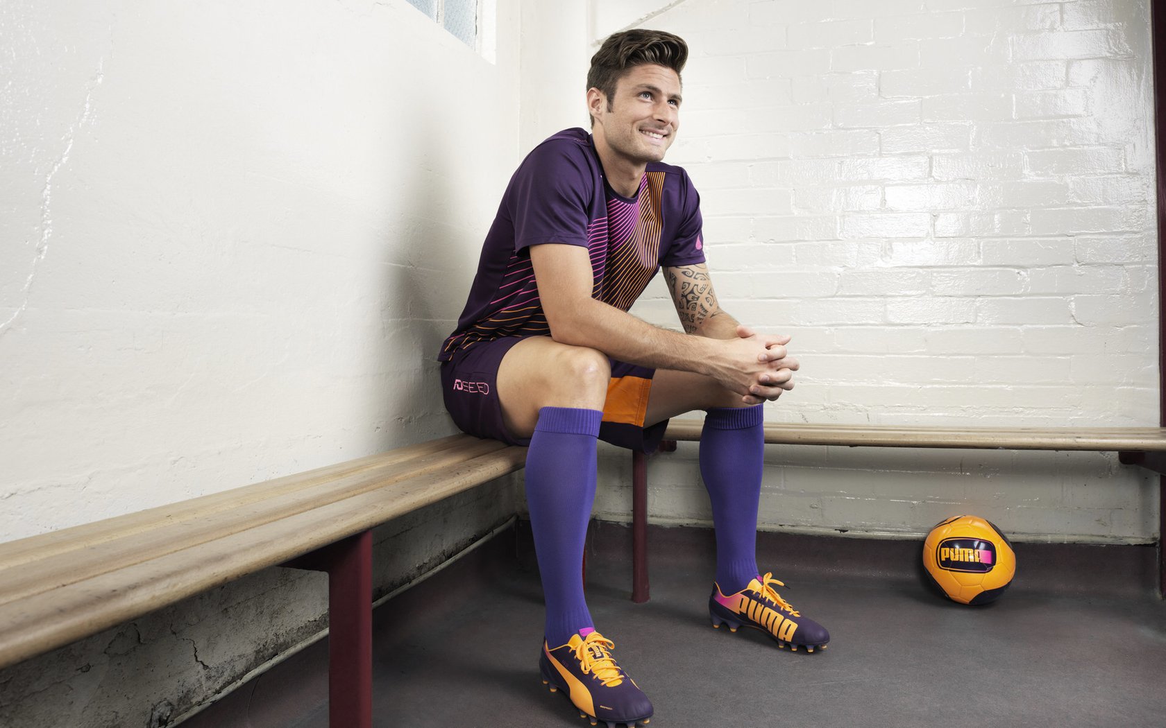 三笘薰一锤定音,委内瑞拉淘汰赛力克丹麦书写新篇