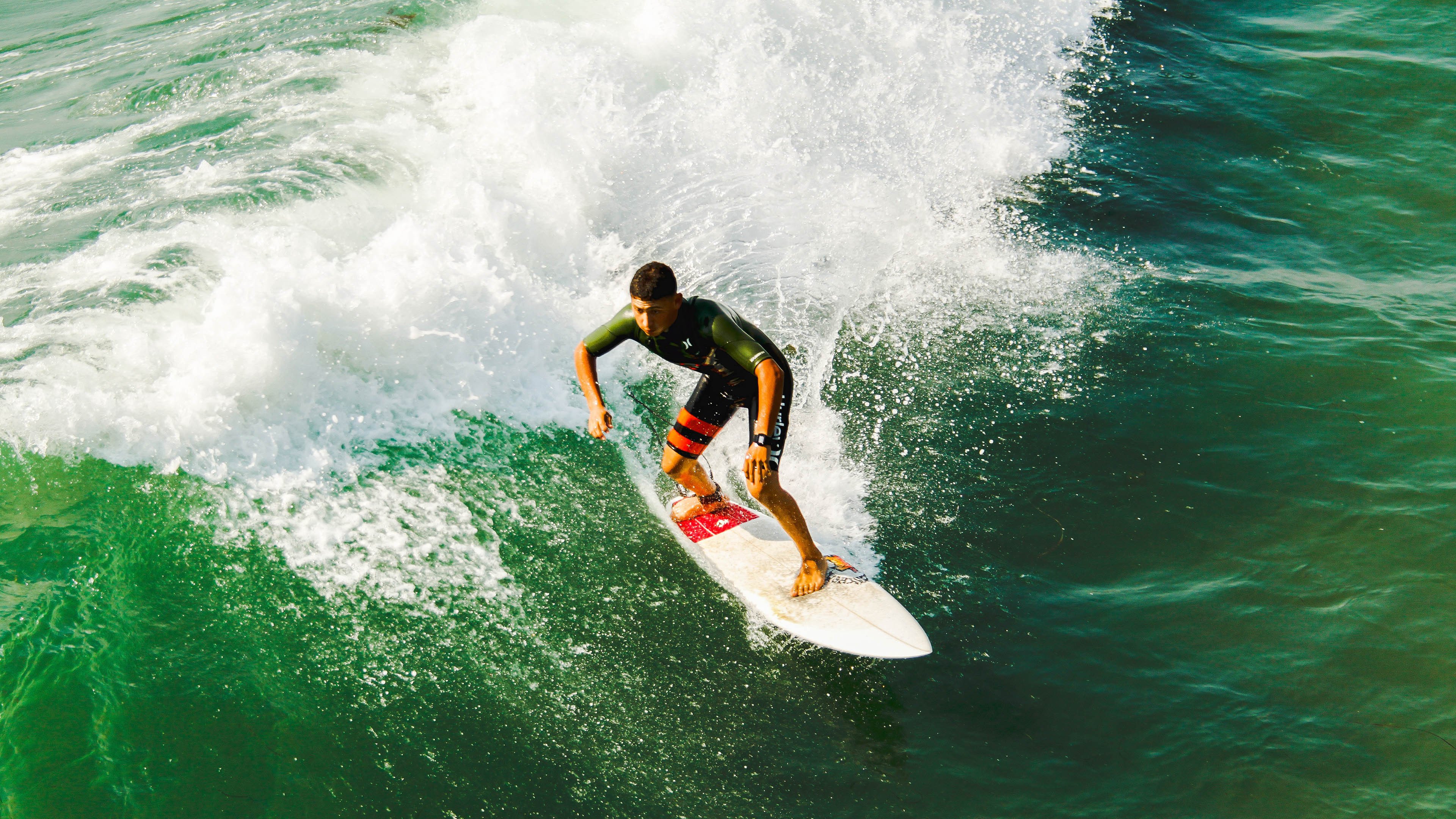 世界杯之夜，武切维奇惊艳四座，书写北美足球新传奇