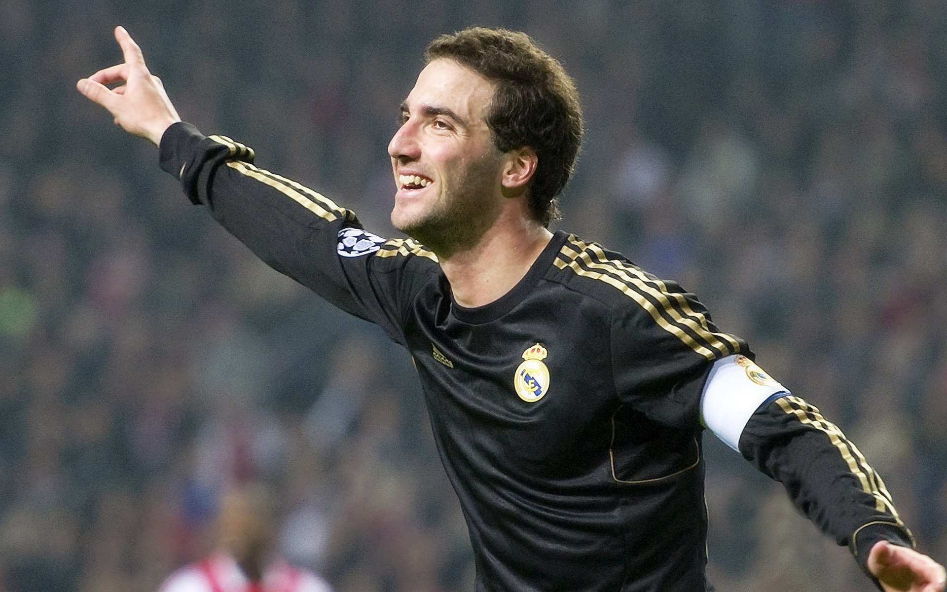 北欧风暴遭遇斗牛士铁壁，李刚仁的压制级艺术如何改写欧陆足球叙事